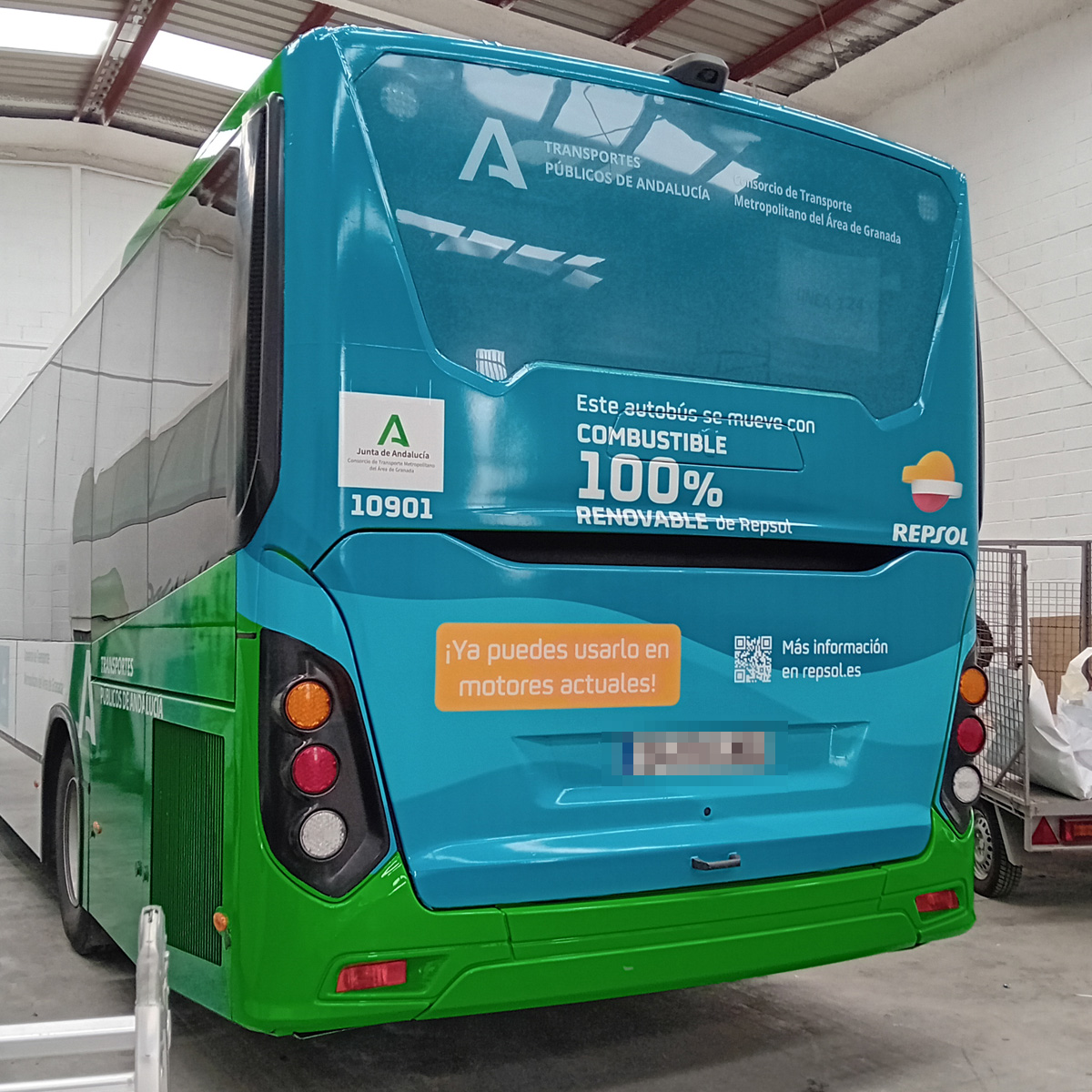 Multi Bus Move Signage Express Works - Rapid Signage Installations in Marbella, Málaga